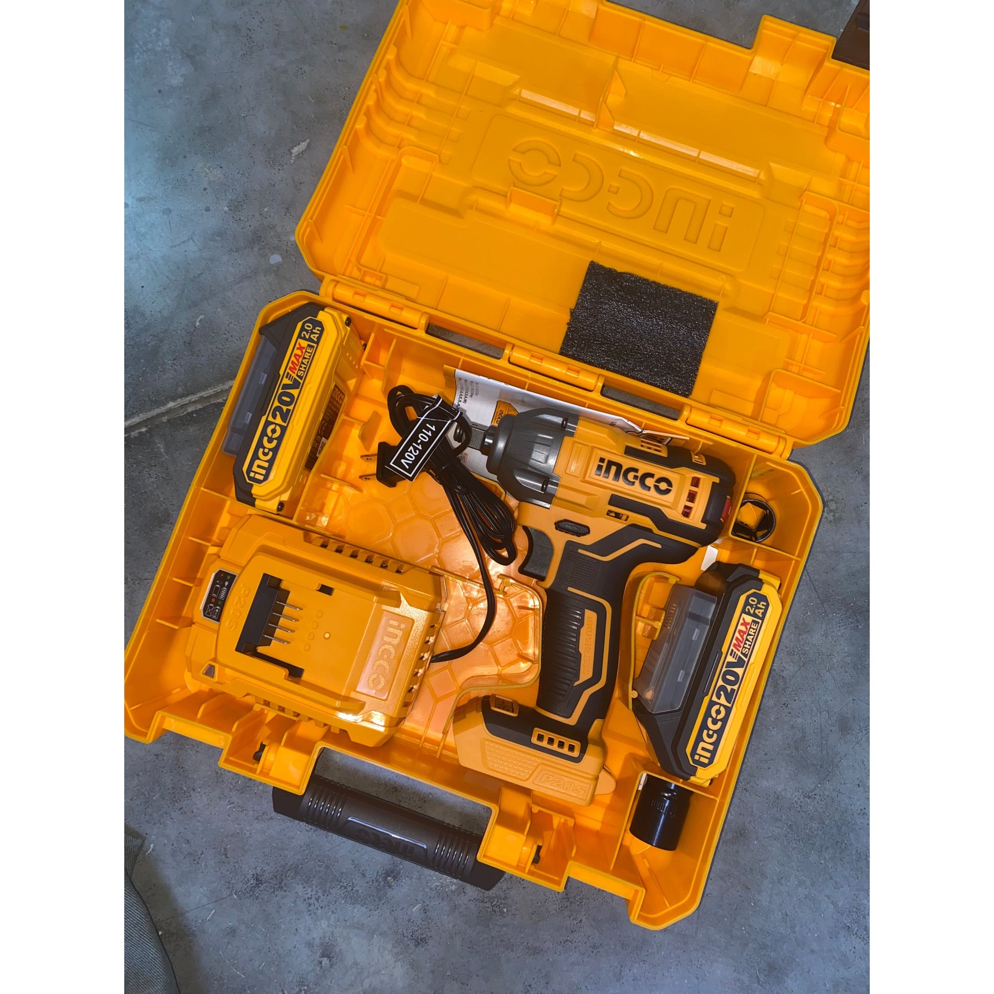 Llave De Impacto 20V M1/2 400Nm Brushless INGCO UCIWLI2040 - MARKEMSTORE