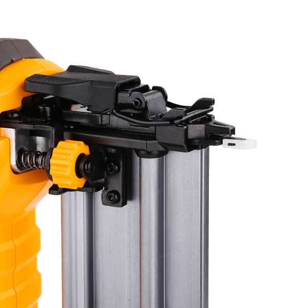 Clavadora Inalámbrica INGCO 20V Clavos Brad F15-F50 50mm CBNLI5005 - MARKEMSTORE - Clavadoras y Grapadoras