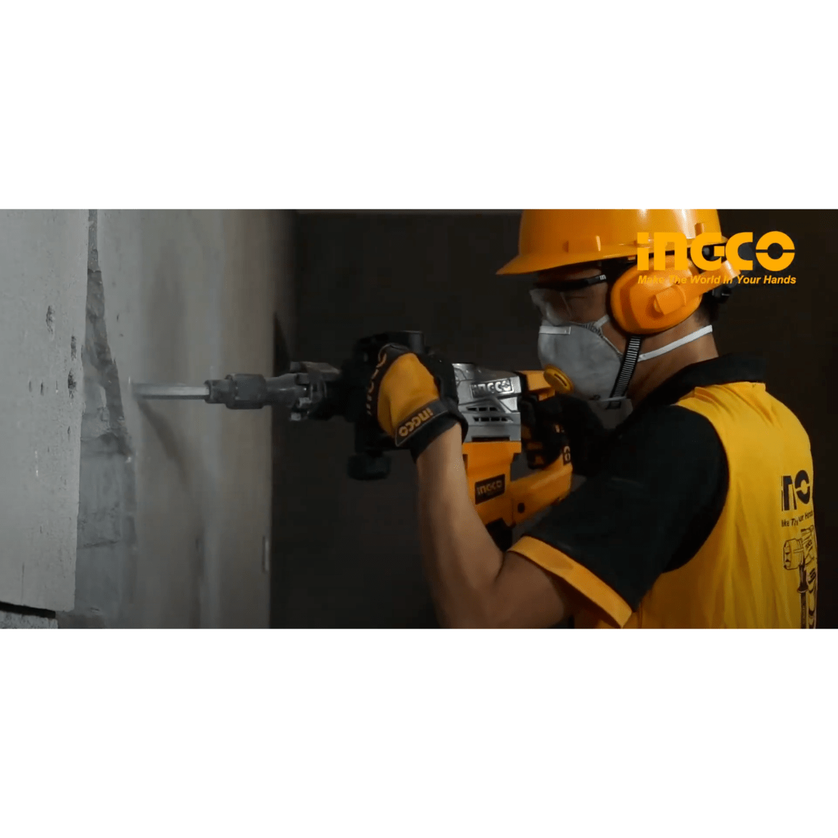 Demoledor 110/120V 1300W 20J Sds Hex Con 2 Cinceles INGCO UPDB130018 - MARKEMSTORE - Demoledores y Accesorios