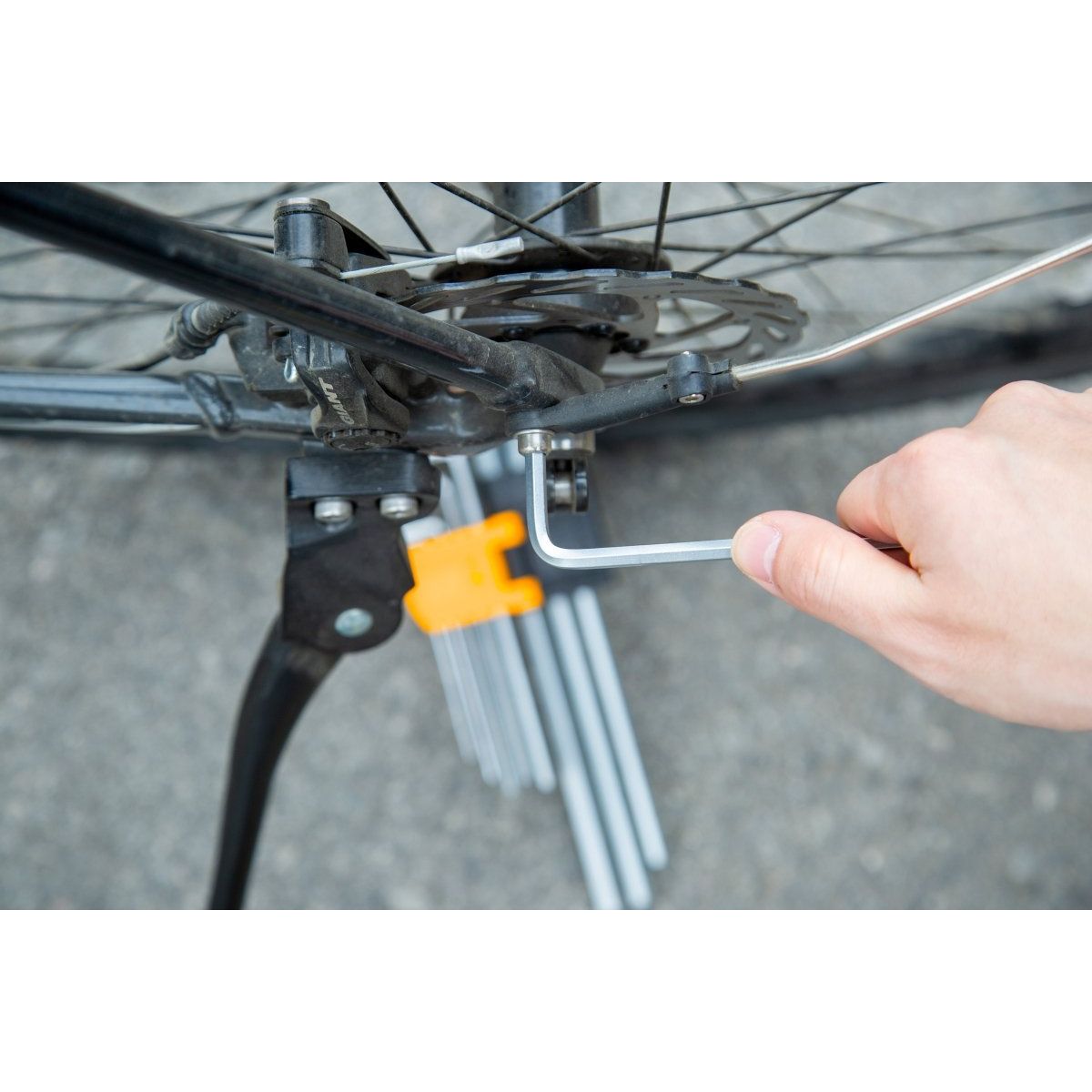 juego de llaves allen hexagonales Y Torx 18pzs Ingco Hhkset0181 - MARKEMSTORE -